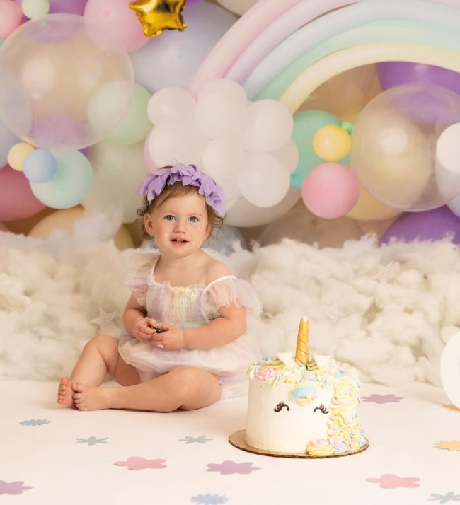 best cake smash photographer Chicago, baby birthday photoshoot Chicagoland 3516 Edit