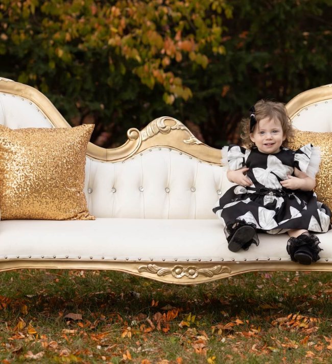 best lincolnwood family photopgraher, chicagoland family photographer, family portraits near me lincolnwood 7264 Edit
