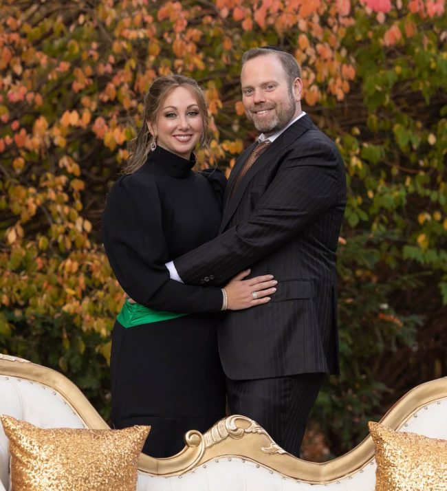 best lincolnwood family photopgraher, chicagoland family photographer, family portraits near me lincolnwood 7337 Edit