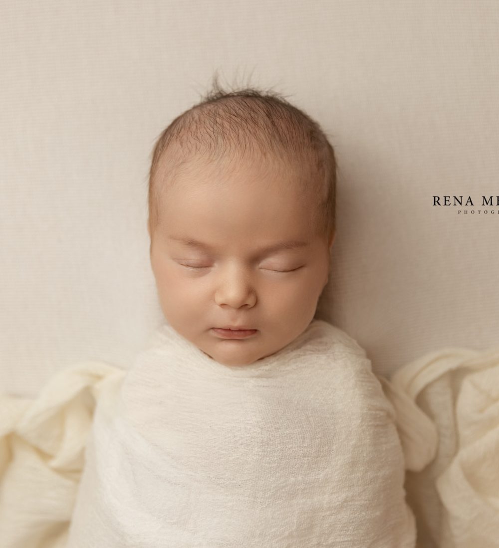 Best chicago newborn photographer, newborn photography session packages, chicago family photographer