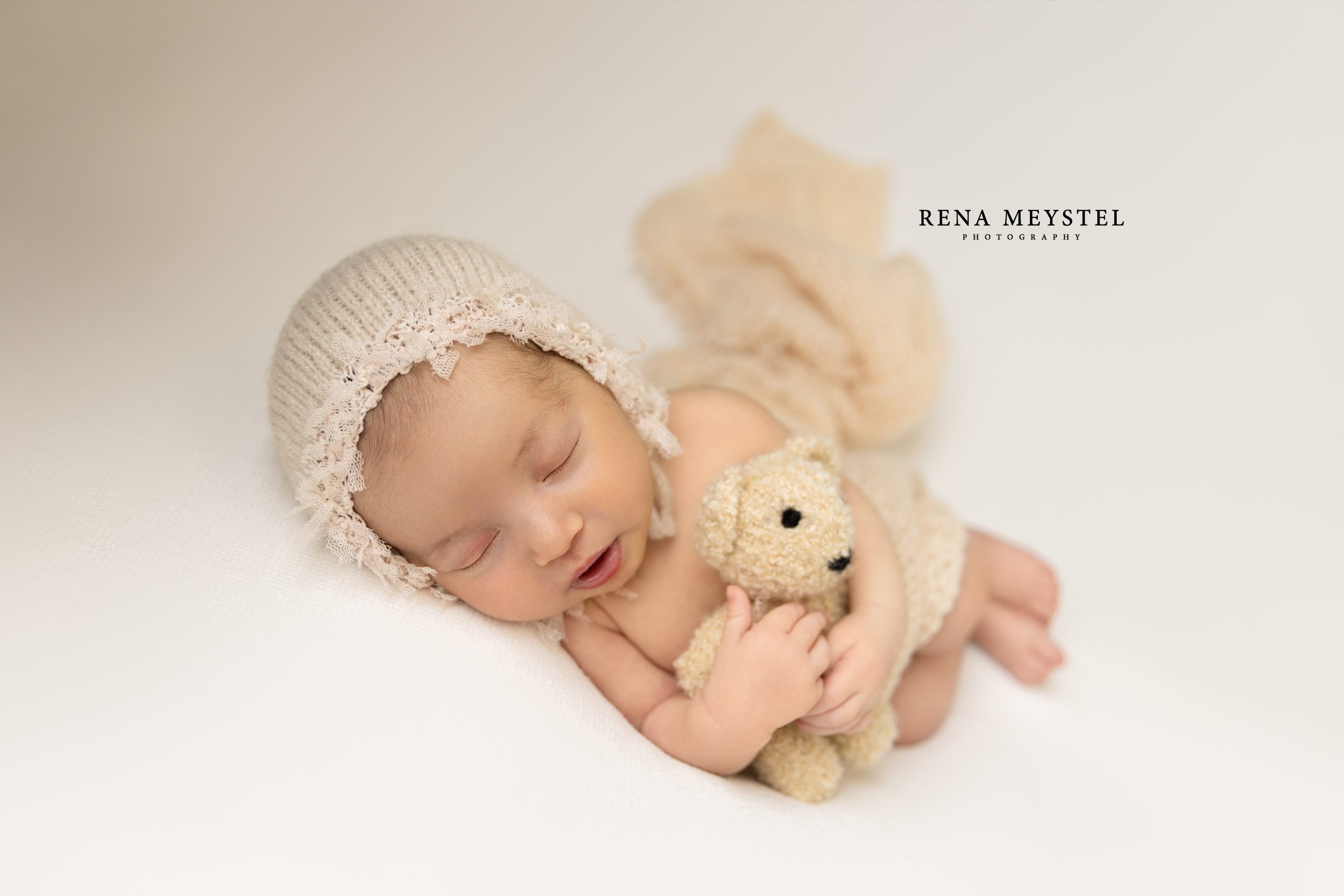 newborn session, best Highland Park newborn portrait studio, Skokie newborn baby photography, baby photography packages Chicago