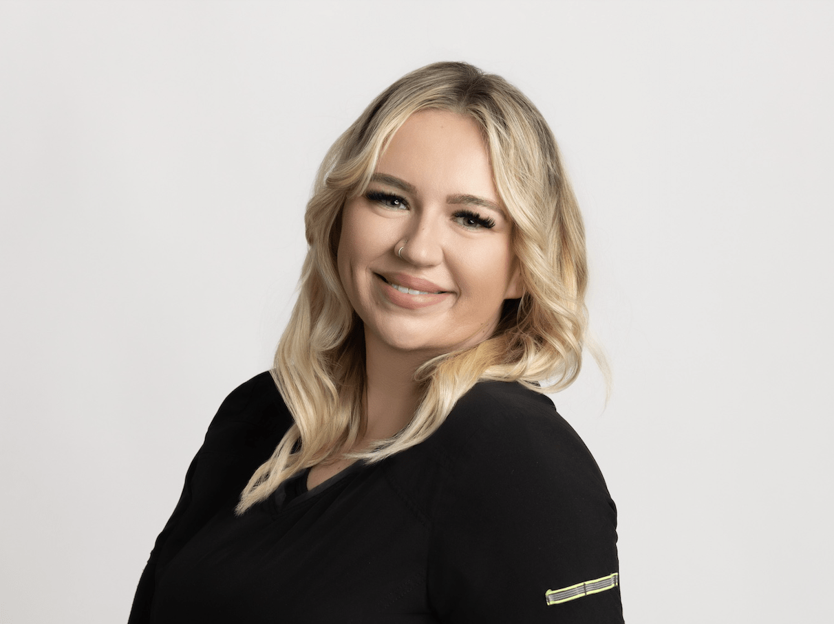 Chicago headshot, brandChicago headshot, branding photography Chicago, headshots near meing photography Chicago, headshots near me 5