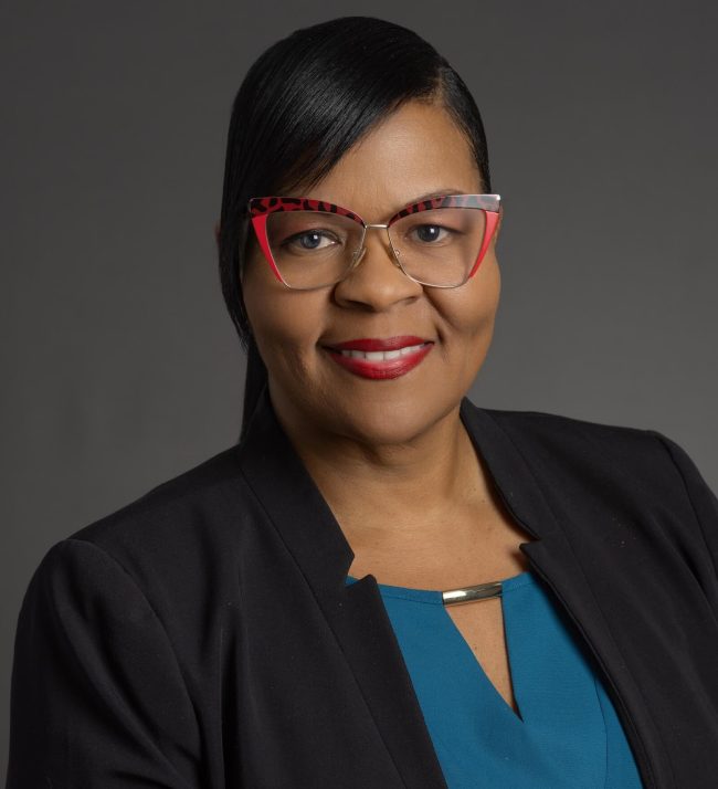 best Chicago headshot photographer, Highland Park headshots, branding photographer near me Chicago 3