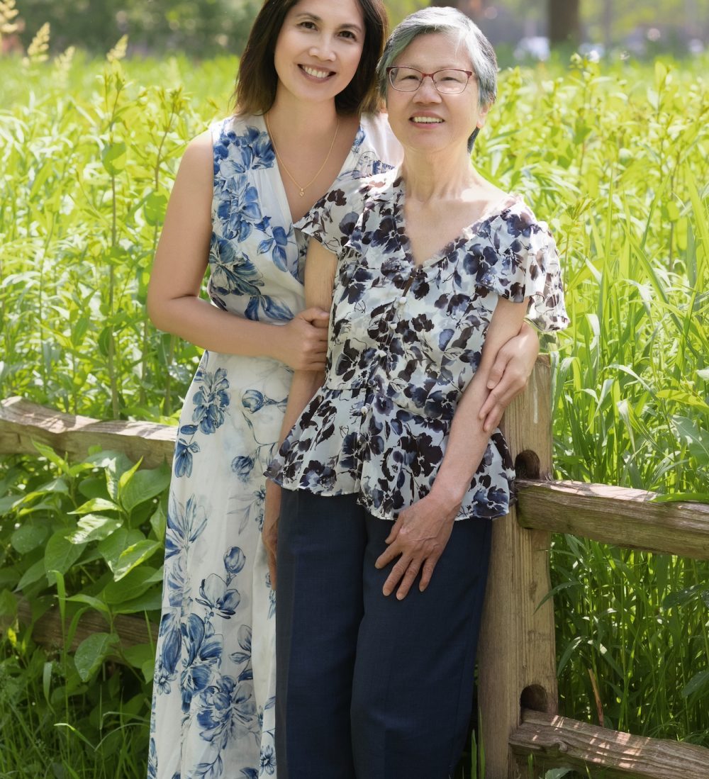 Skokie family photographer, Lincolnwood family portraits