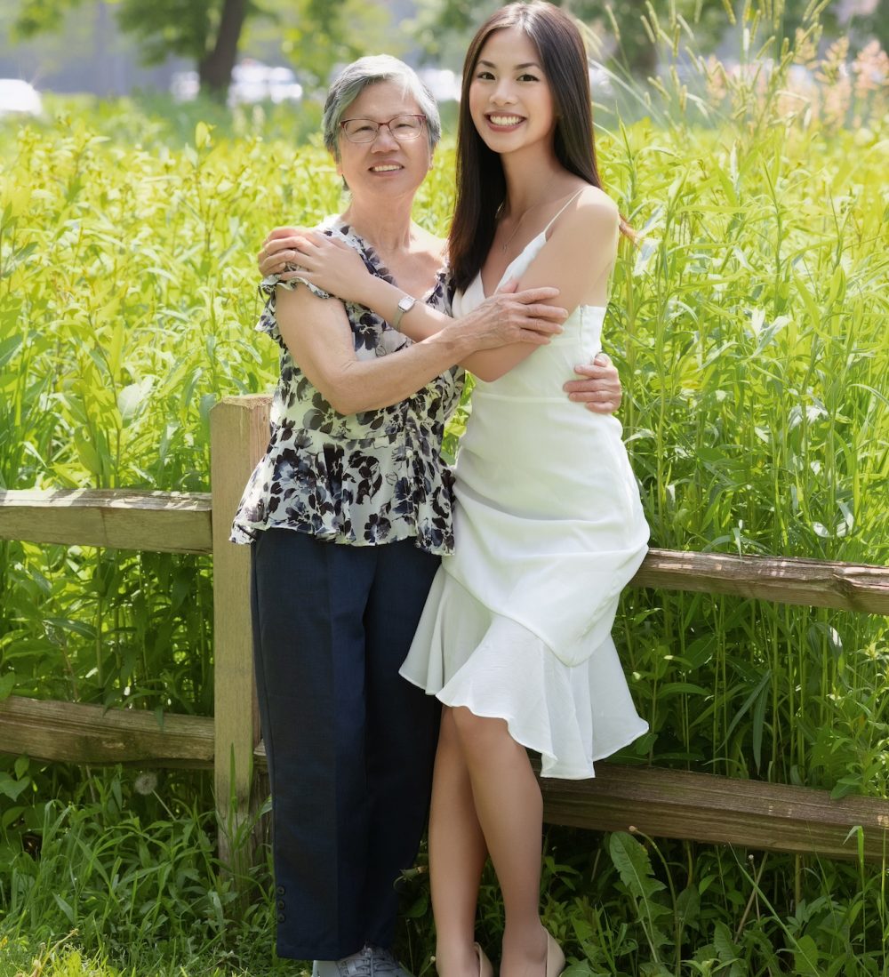 Skokie family photographer, Lincolnwood family portraits
