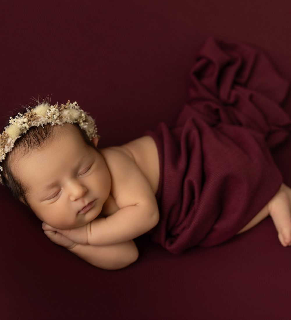 best Lake Bluff newborn photographer, newborn portrait studio Naperville, Glencoe newborn photoshoot