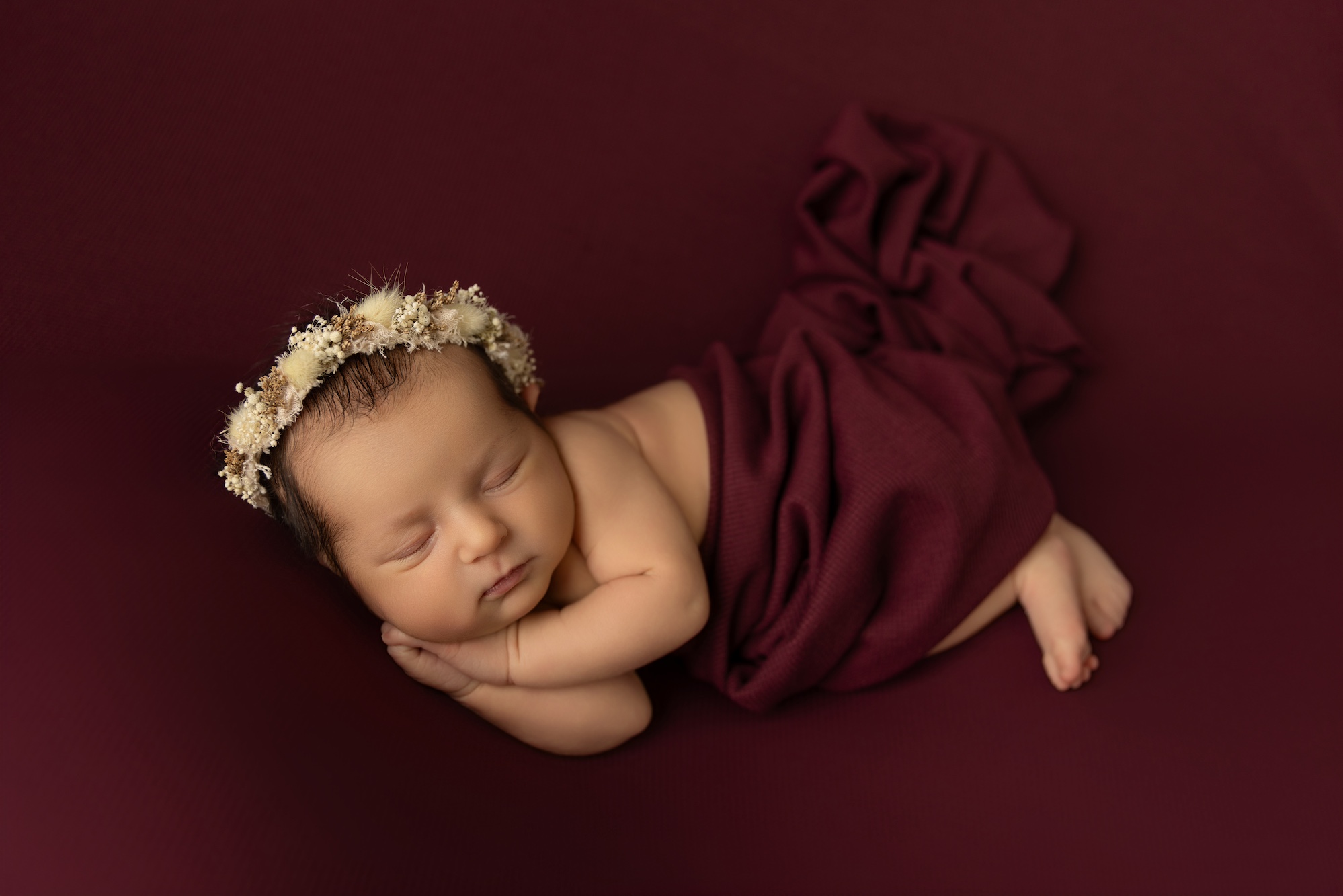 best Lake Bluff newborn photographer, newborn portrait studio Naperville, Glencoe newborn photoshoot