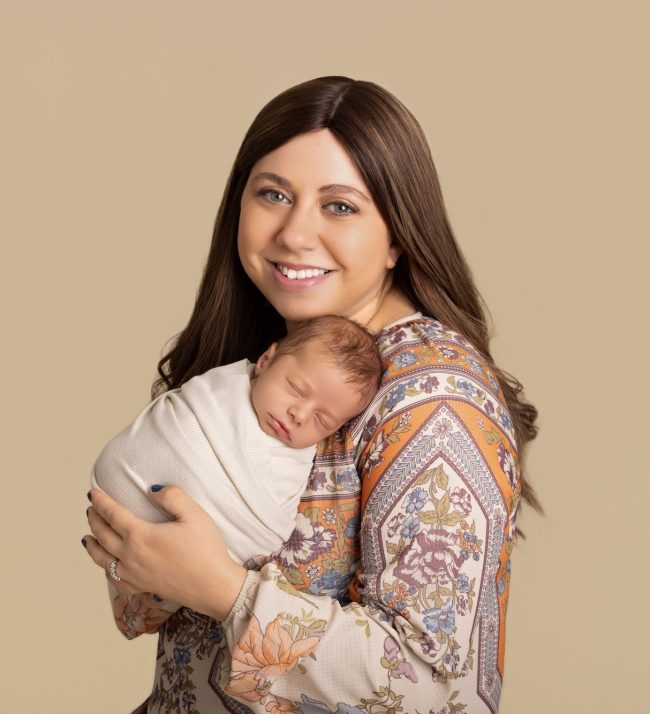 the best Chicagoland newborn photographer, newborn portraits Lincoln Park IL, newborn photoshoot near me
