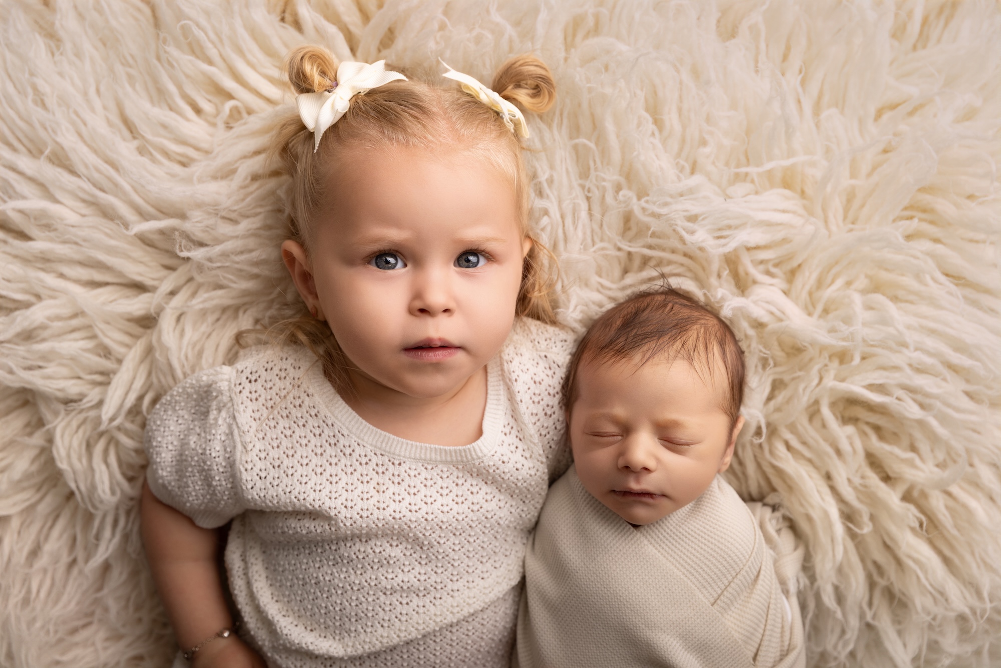 the best Chicagoland newborn photographer, newborn portraits Lincoln Park IL, newborn photoshoot near me