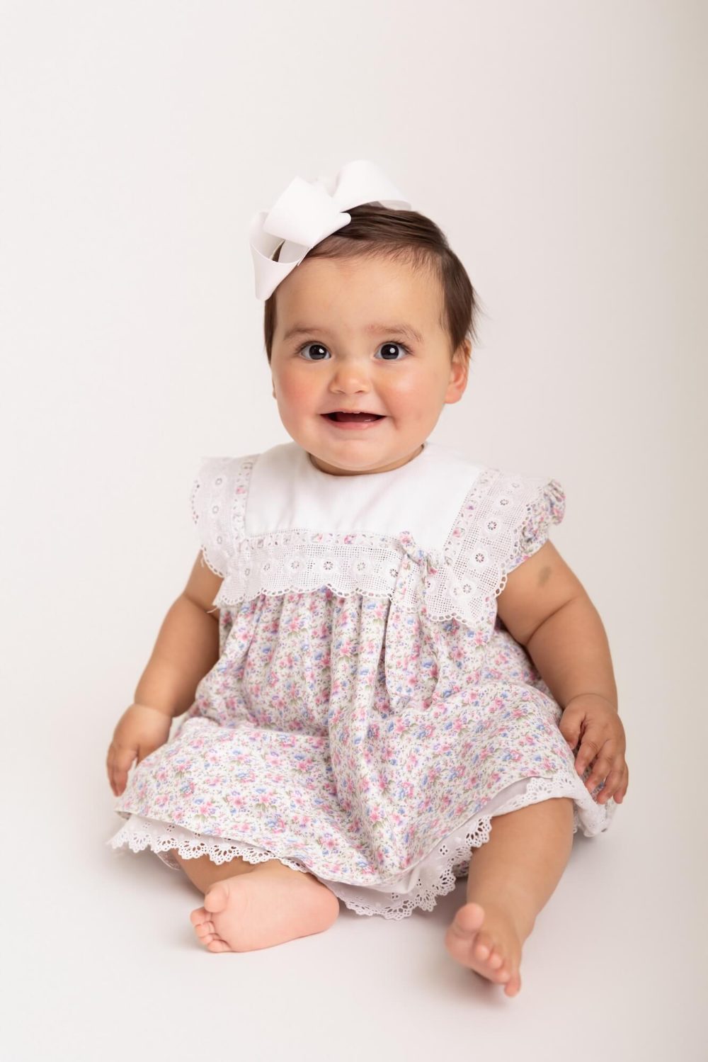 Glencoe IL cake smash photographer, cake smash portraits, baby photography Chicago