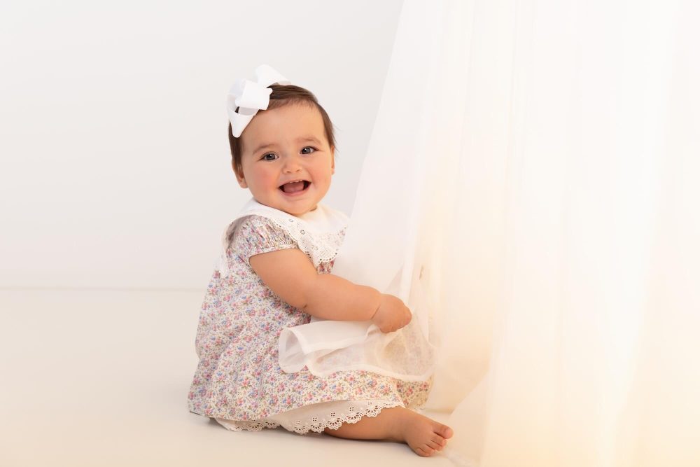Glencoe IL cake smash photographer, cake smash portraits, baby photography Chicago