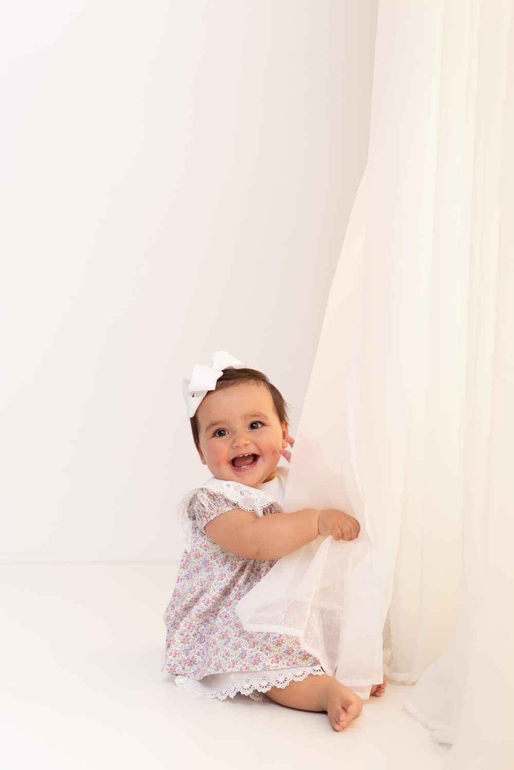 Glencoe IL cake smash photographer, cake smash portraits, baby photography Chicago