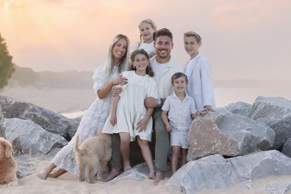 best Chicago family photographer, family portraits near me