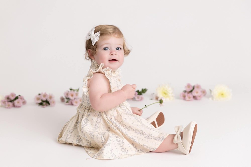 best baby photographer near me Chicago, cake smash photography Chicago