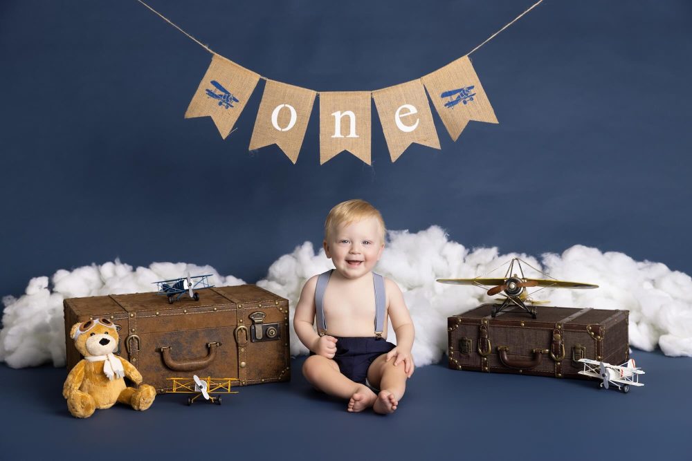 Chicago cake smash photography, family portrait studio near me, Skokie family photographer