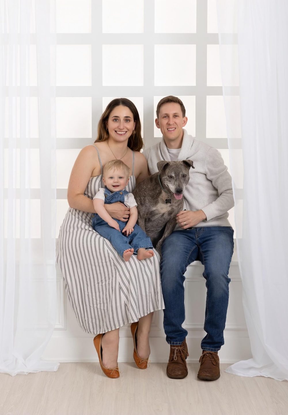 Chicago cake smash photography, family portrait studio near me, Skokie family photographer